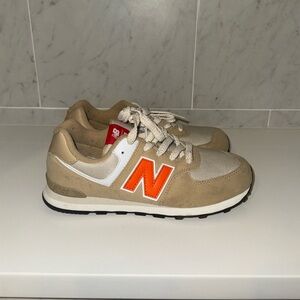 New Balance 574 Incense/Poppy 6Y  (Women’s 8)